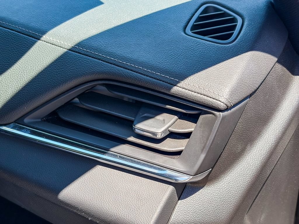 2024 Cadillac CT4 Premium Luxury