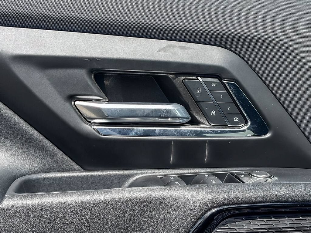 2024 Chevrolet Silverado EV RST