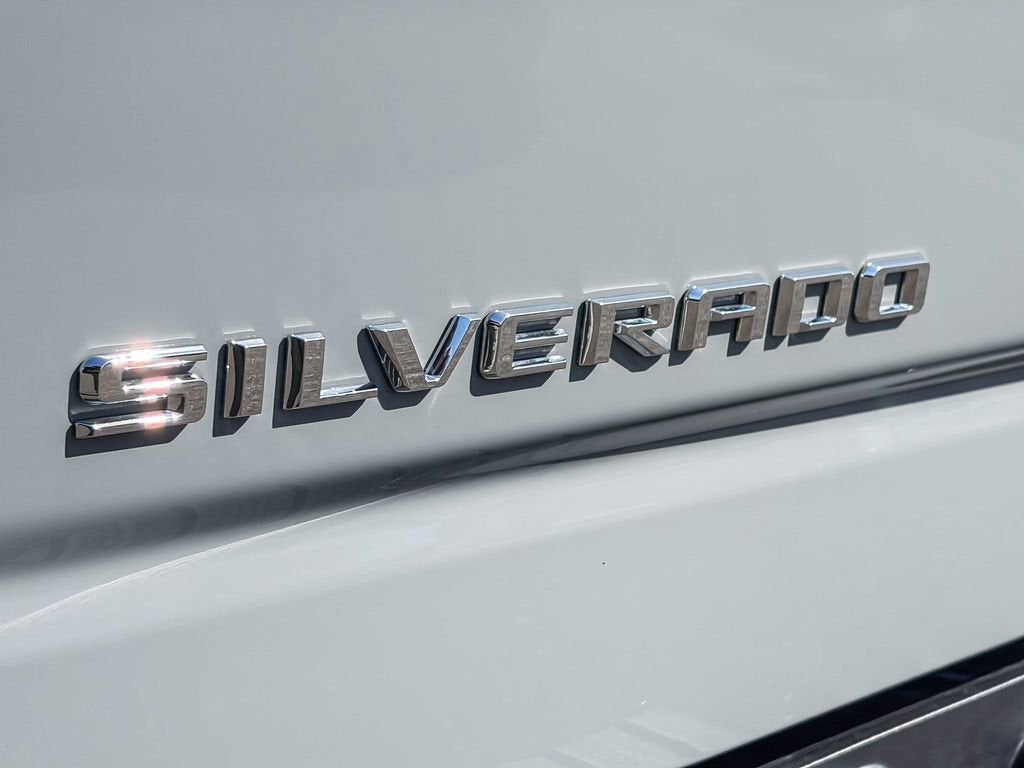 2025 Chevrolet Silverado 1500 Custom