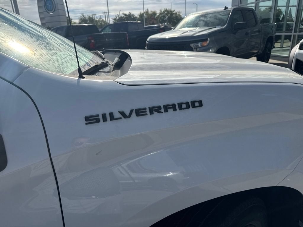 2024 Chevrolet Silverado 1500 Custom
