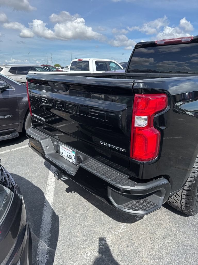 2022 Chevrolet Silverado 1500 LTD Custom