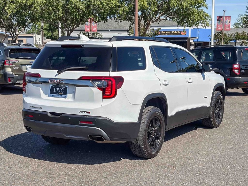 2021 GMC Acadia AT4