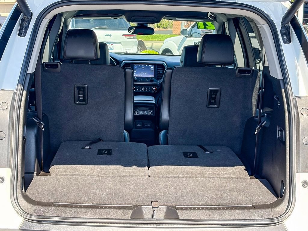 2021 GMC Acadia AT4