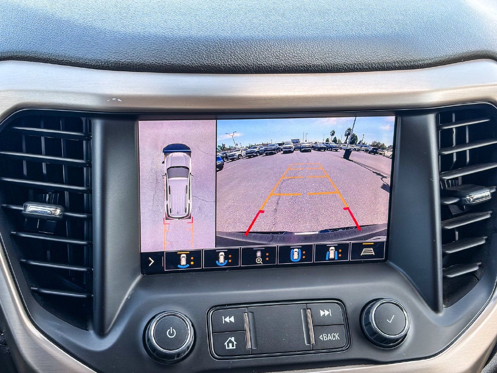 2020 GMC Acadia Denali