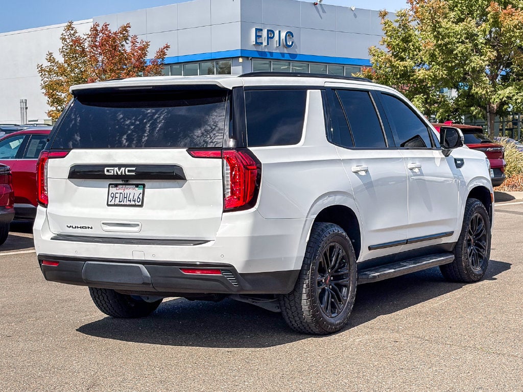 2022 GMC Yukon SLT