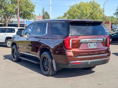 2022 GMC Yukon SLT