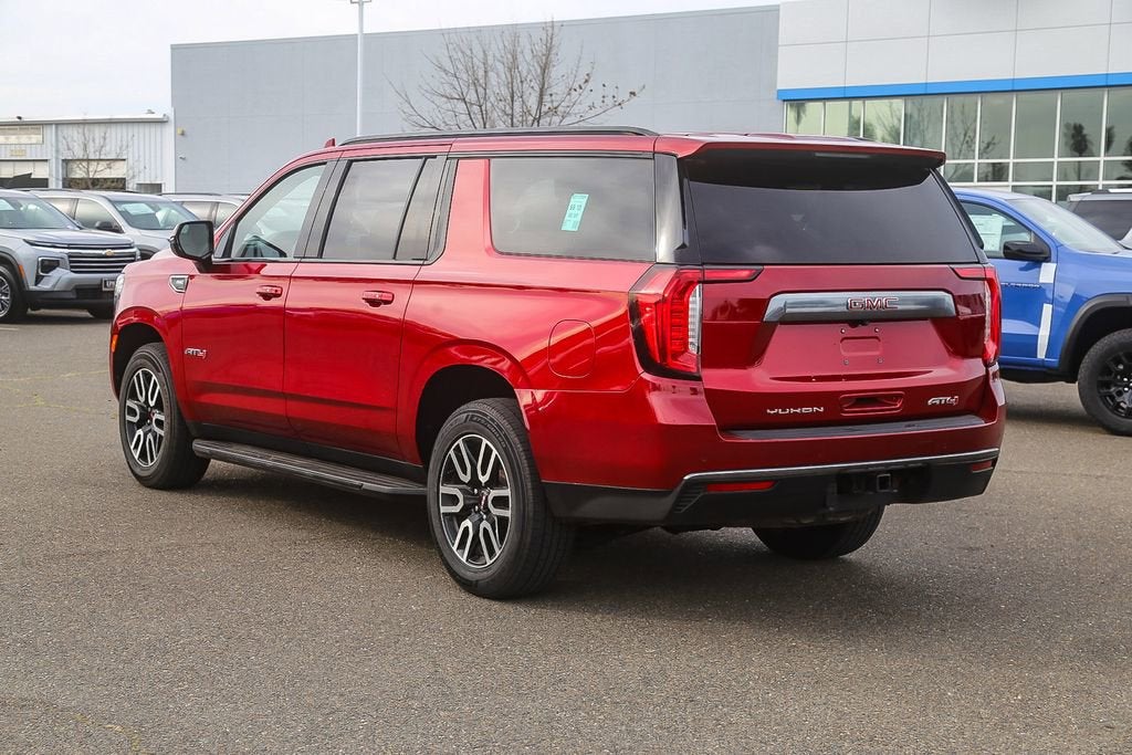 2022 GMC Yukon XL AT4