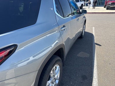2023 Chevrolet Traverse LS