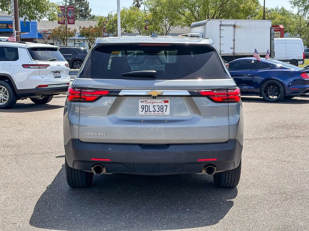 2023 Chevrolet Traverse LS