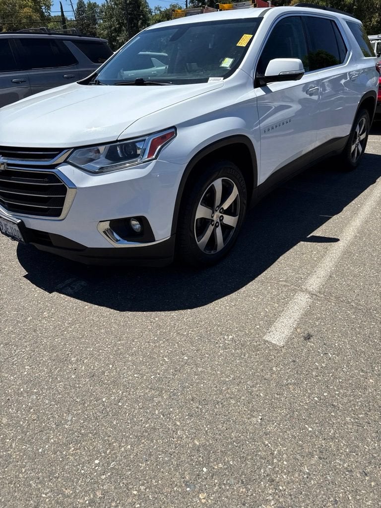2020 Chevrolet Traverse LT Leather