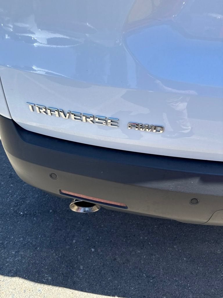 2020 Chevrolet Traverse LT Leather