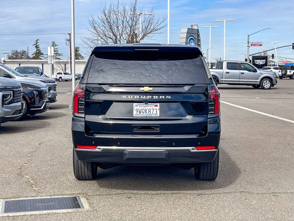 2026 Chevrolet Suburban LS