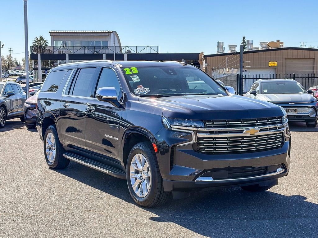 2023 Chevrolet Suburban Premier