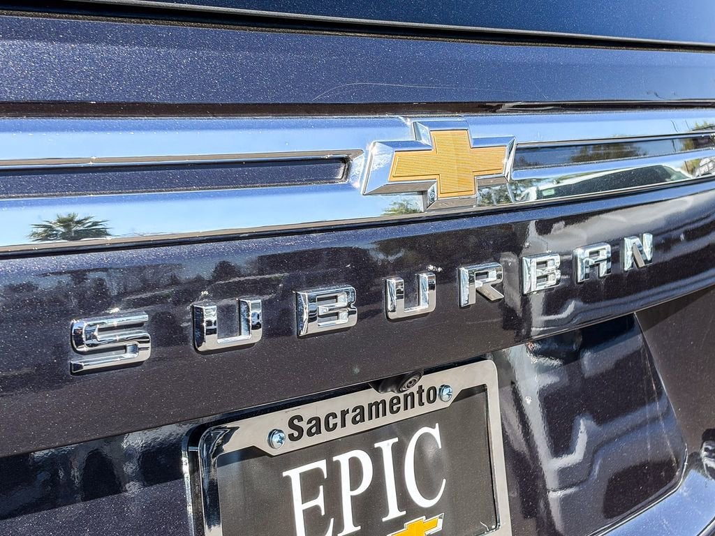 2023 Chevrolet Suburban Premier