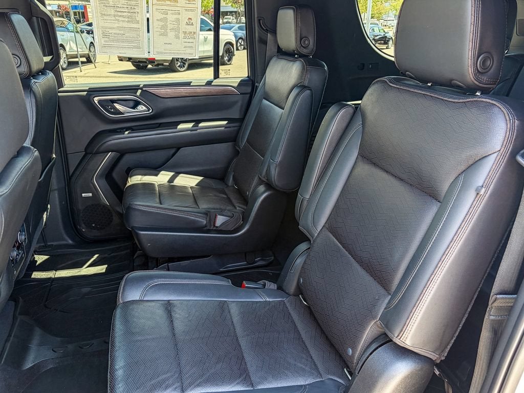 2021 Chevrolet Suburban High Country