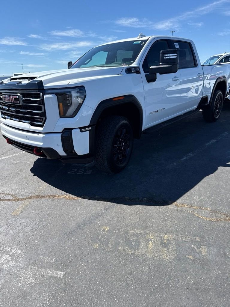 2025 GMC Sierra 2500 HD AT4