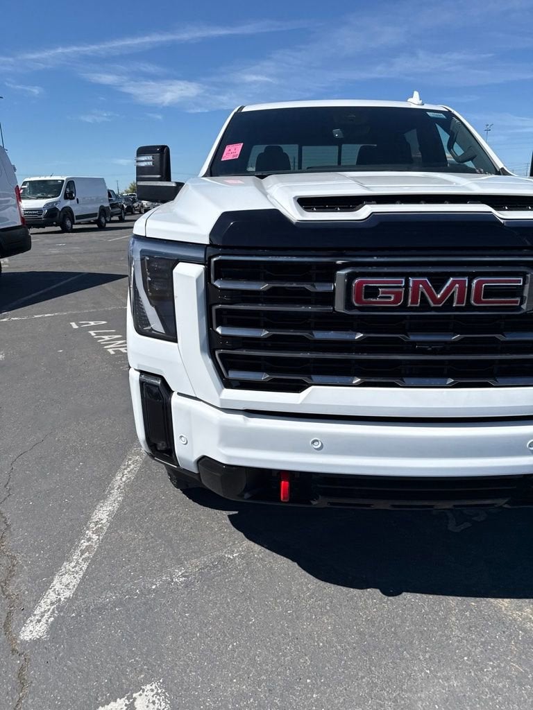 2025 GMC Sierra 2500 HD AT4