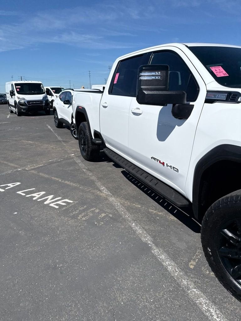 2025 GMC Sierra 2500 HD AT4