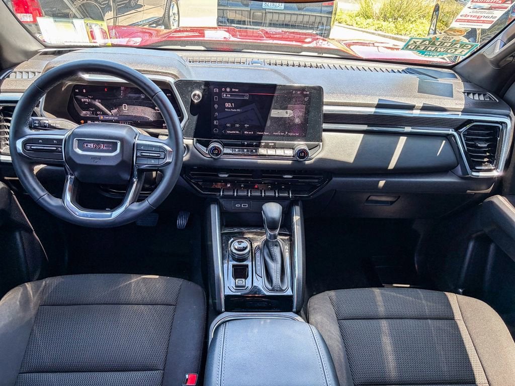 2025 GMC Canyon Elevation