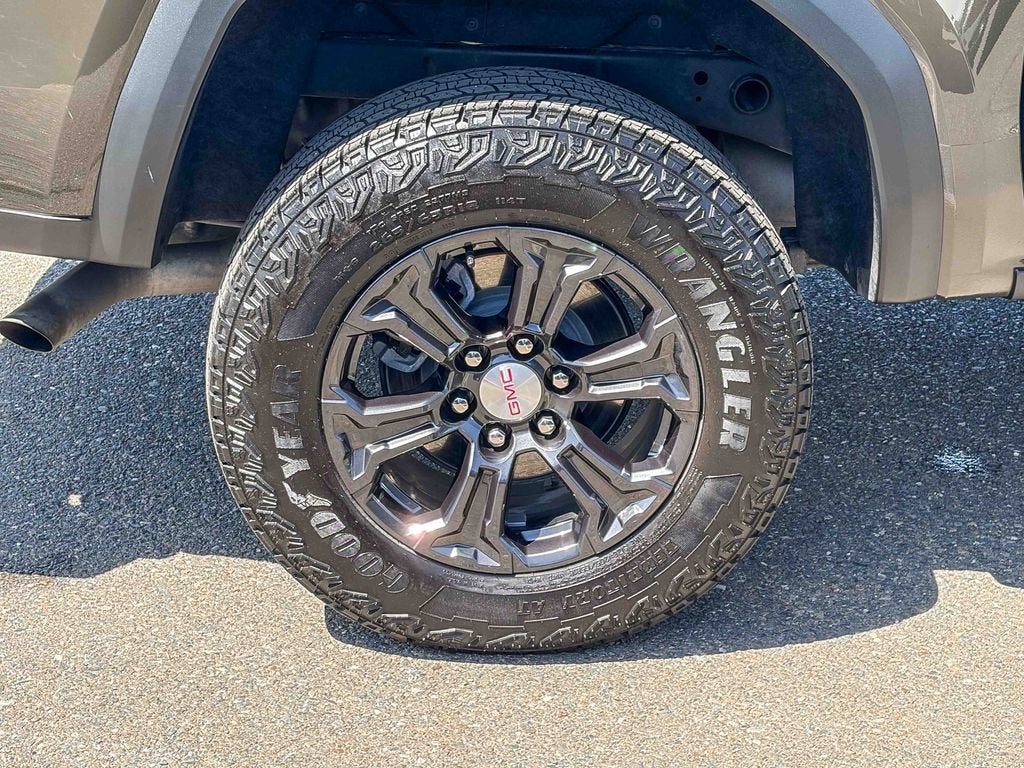 2024 GMC Canyon Elevation