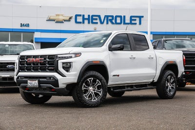 2024 GMC Canyon AT4