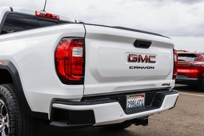 2024 GMC Canyon AT4