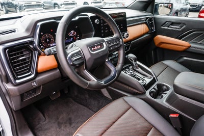 2024 GMC Canyon AT4