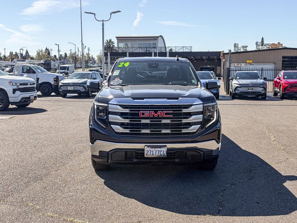 2024 GMC Sierra 1500 SLE