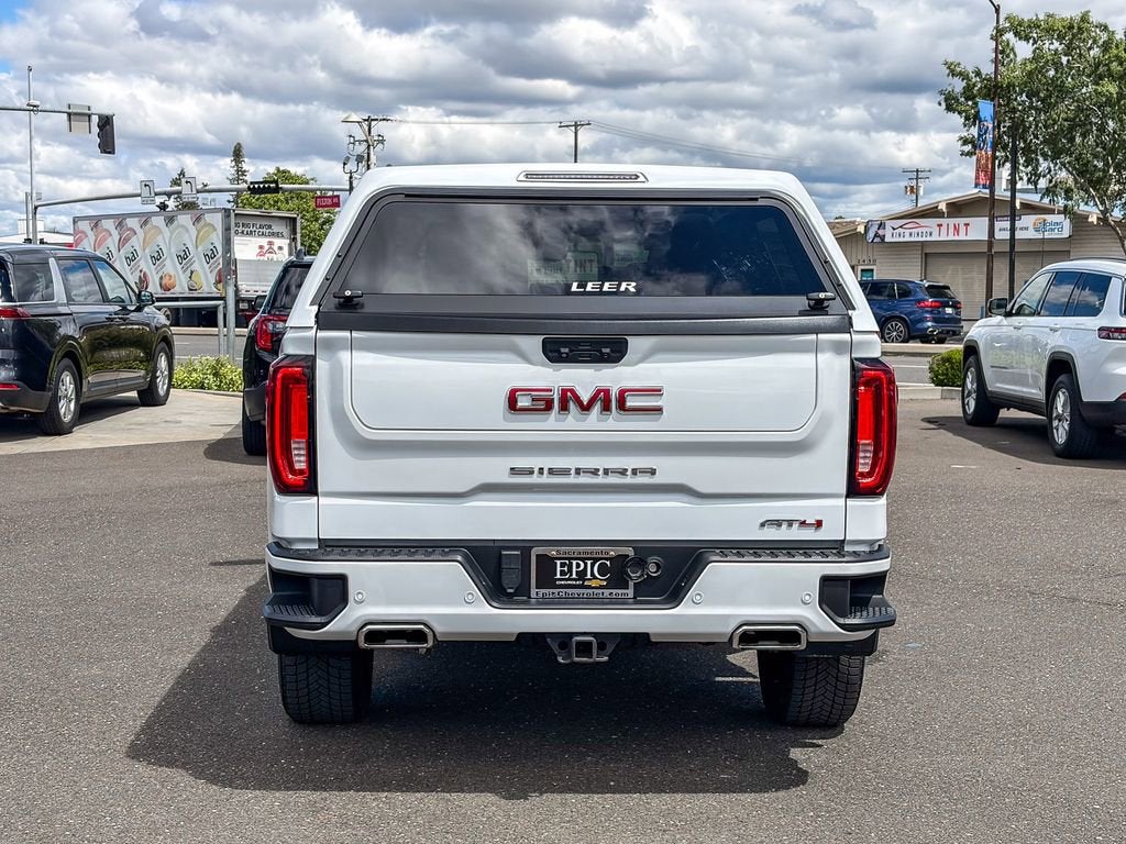 2023 GMC Sierra 1500 AT4