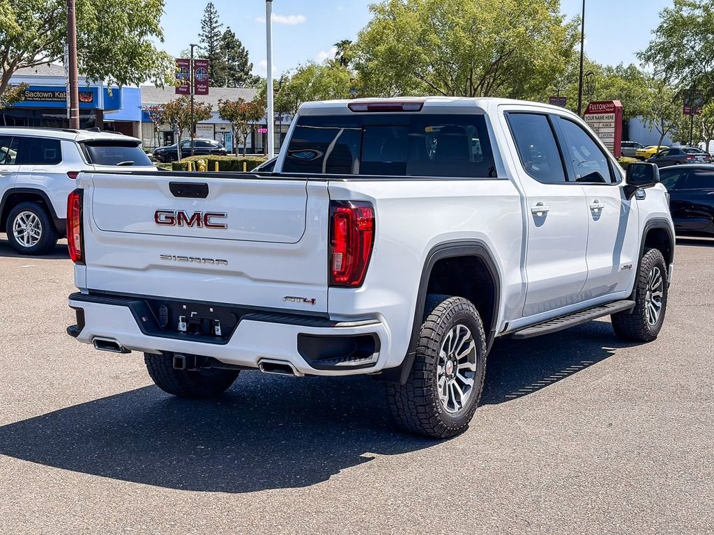 2022 GMC Sierra 1500 AT4