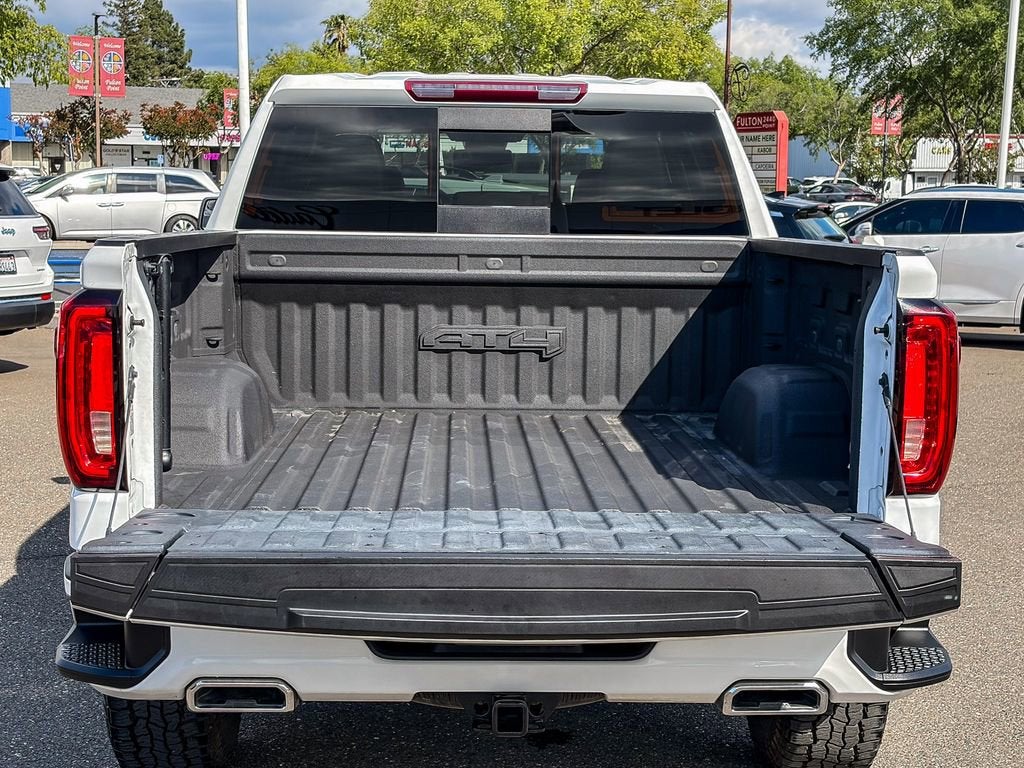 2022 GMC Sierra 1500 AT4