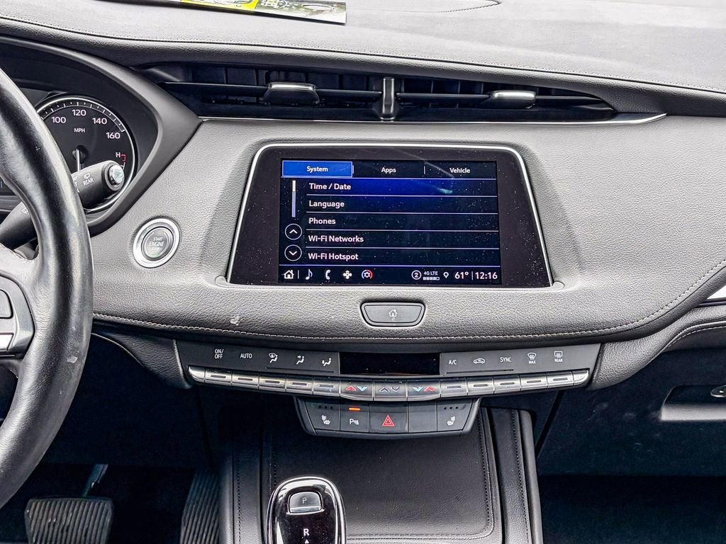 2023 Cadillac XT4 Luxury