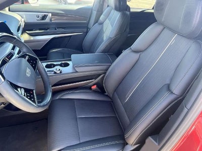 2026 Cadillac VISTIQ Luxury