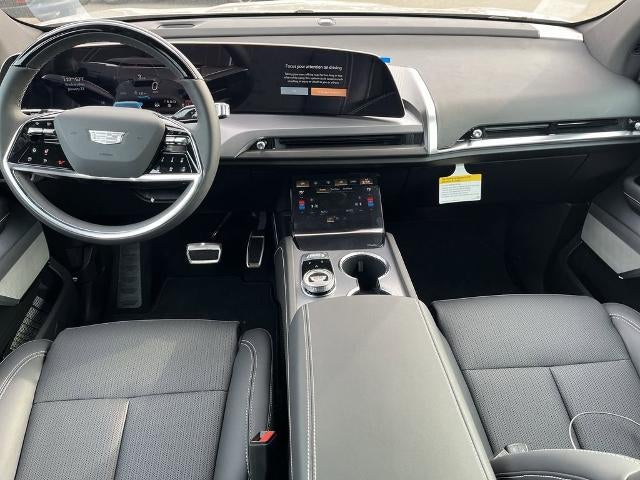 2026 Cadillac VISTIQ Luxury