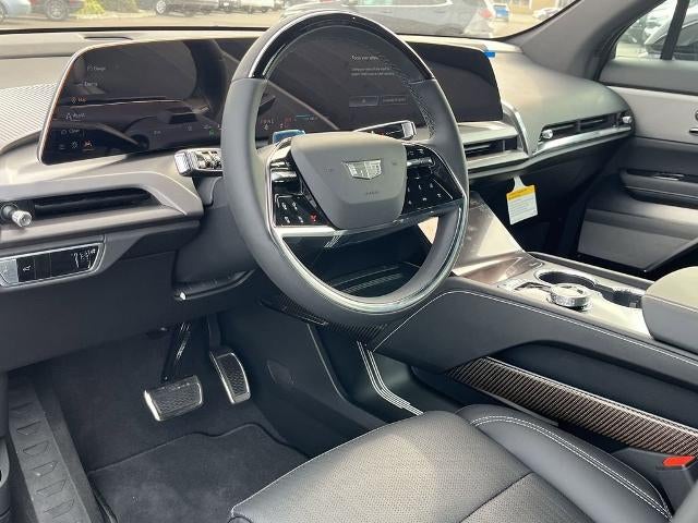 2026 Cadillac VISTIQ Luxury