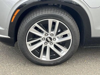 2026 Cadillac VISTIQ Luxury