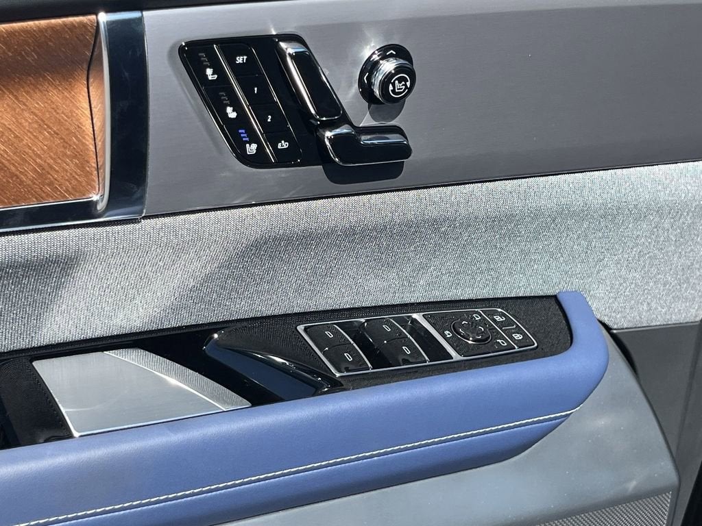 2026 Cadillac VISTIQ Premium Luxury