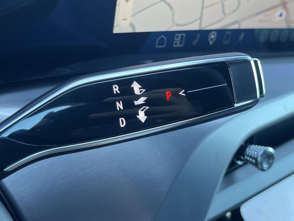 2026 Cadillac VISTIQ Premium Luxury