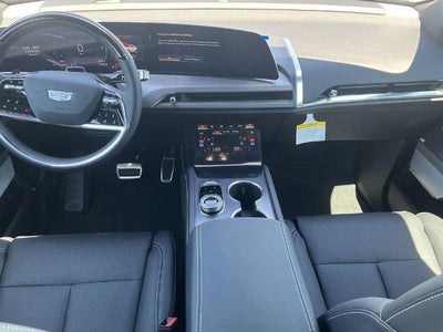 2026 Cadillac VISTIQ Sport