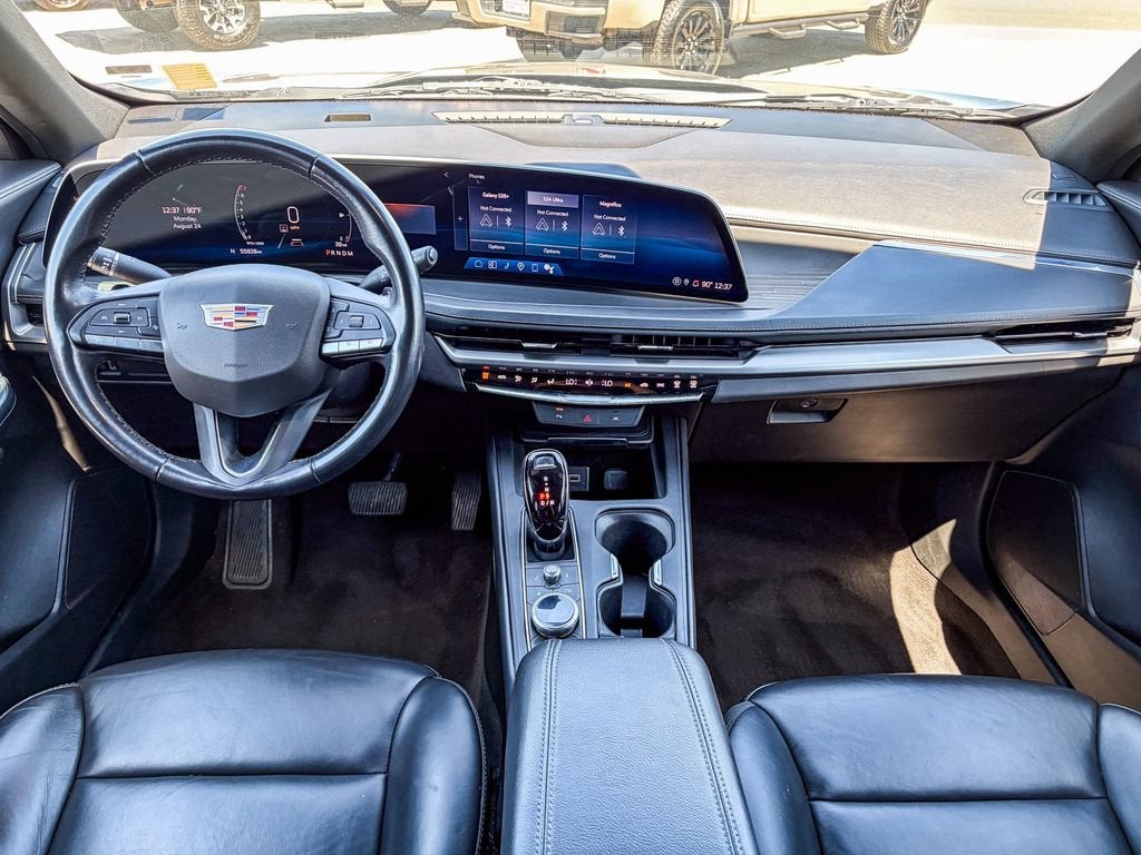 2024 Cadillac XT4 Premium Luxury