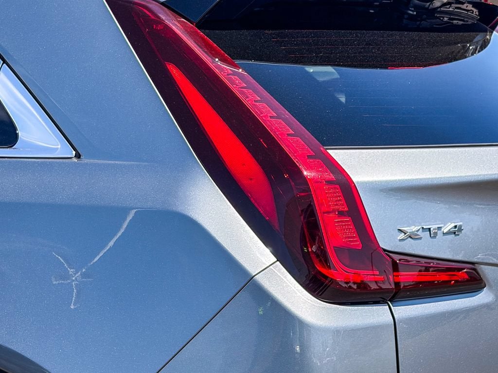 2024 Cadillac XT4 Premium Luxury