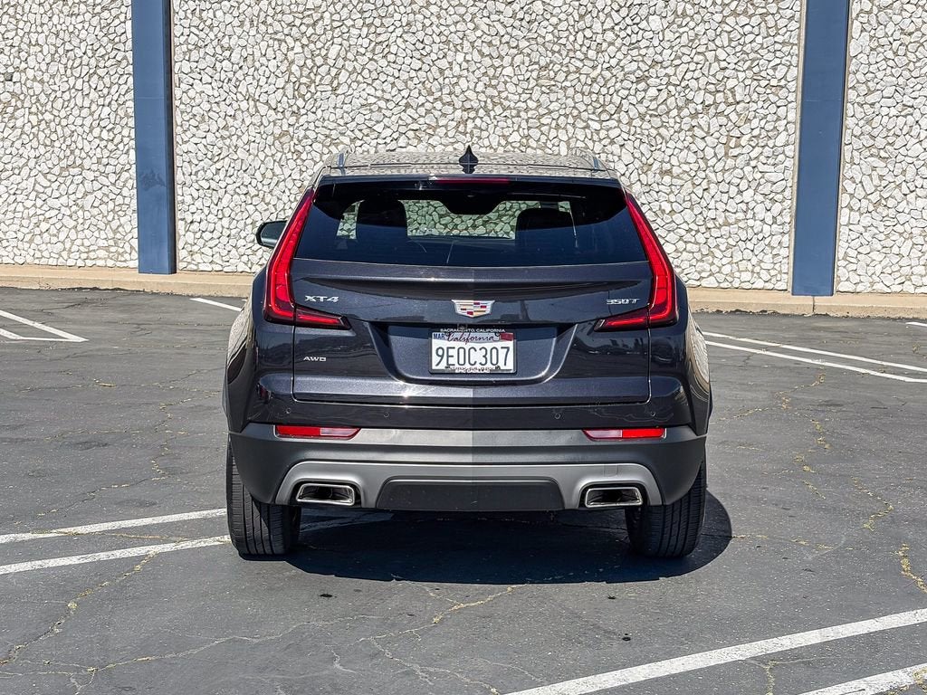 2023 Cadillac XT4 Premium Luxury