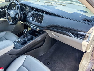 2023 Cadillac XT4 Premium Luxury