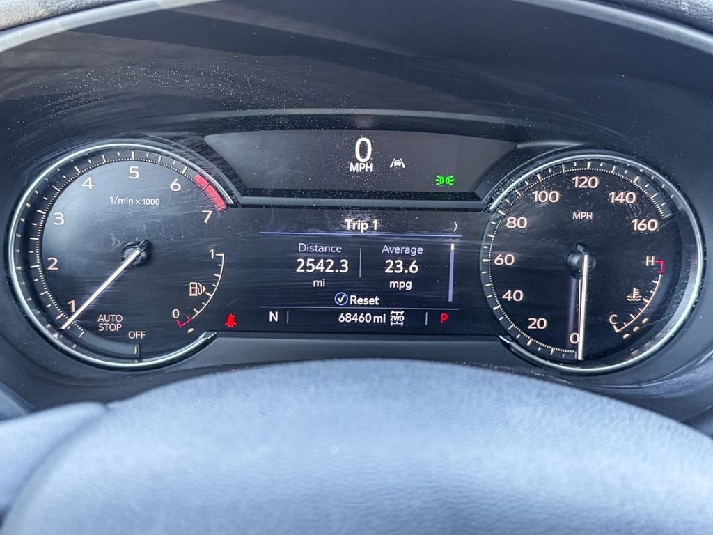 2023 Cadillac XT4 Premium Luxury