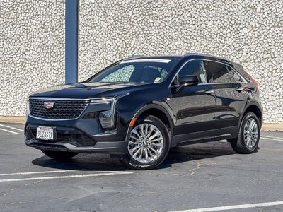 2024 Cadillac XT4 Premium Luxury
