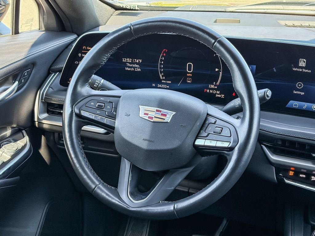 2024 Cadillac XT4 Premium Luxury
