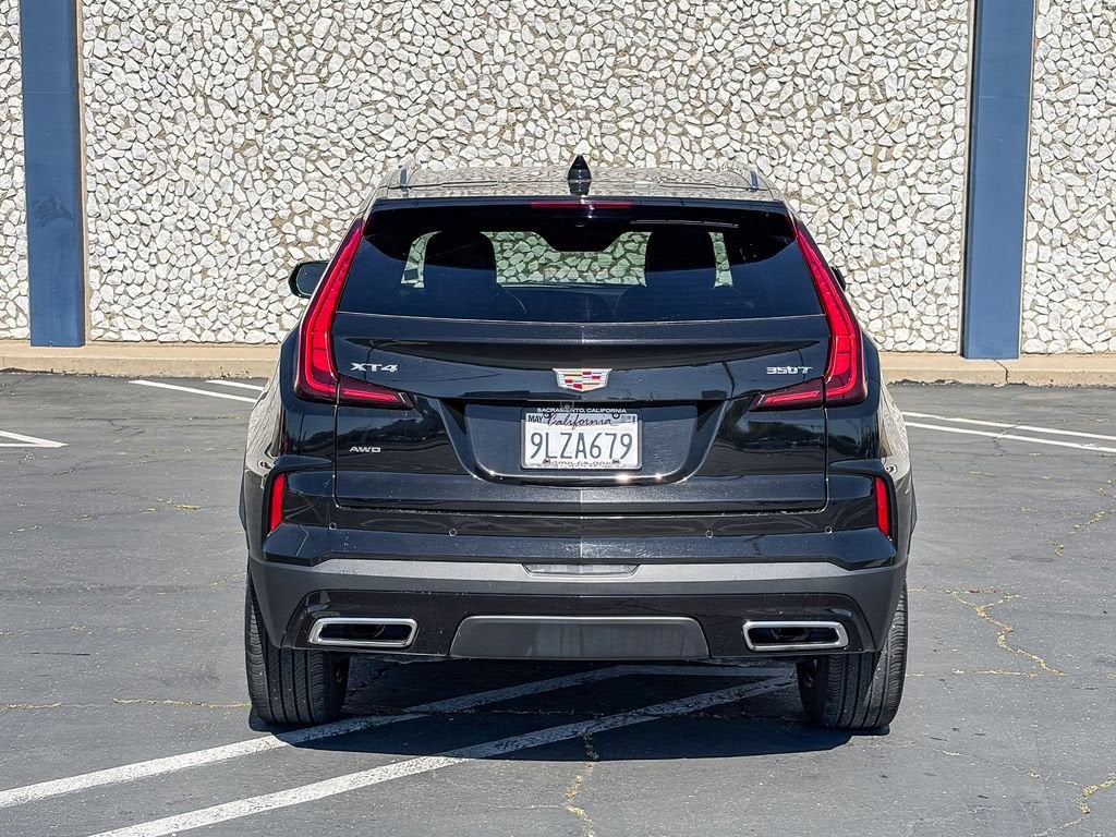 2024 Cadillac XT4 Premium Luxury
