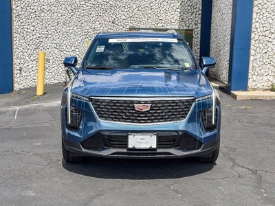 2025 Cadillac XT4 Premium Luxury
