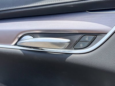2023 Cadillac XT5 Luxury