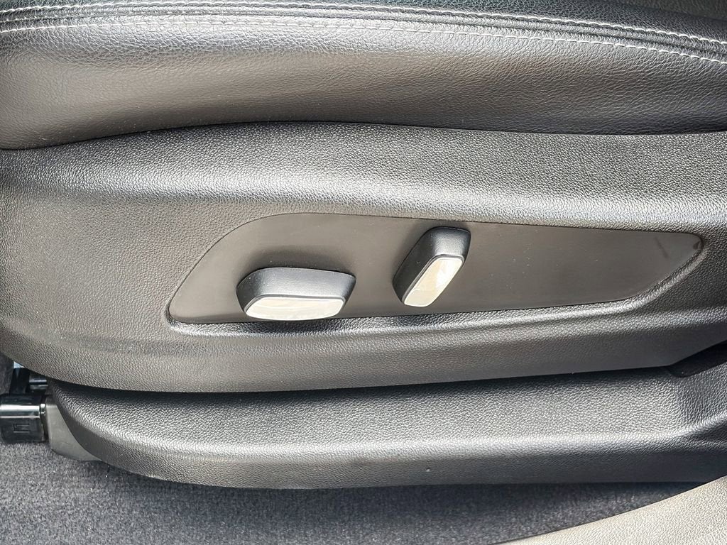 2023 Cadillac XT5 Luxury